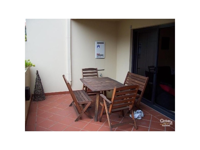 9 Yara Ave, Rozelle NSW 2039