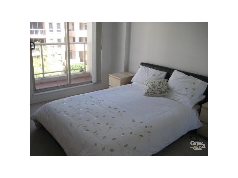 9 Warayama Pl, Rozelle NSW 2039