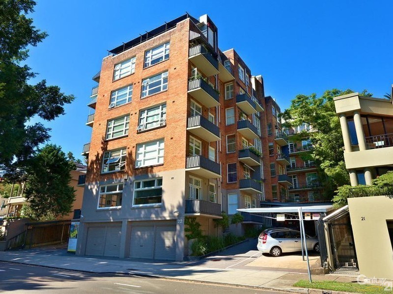 11/22 New Beach Road, Darling Point NSW 2027