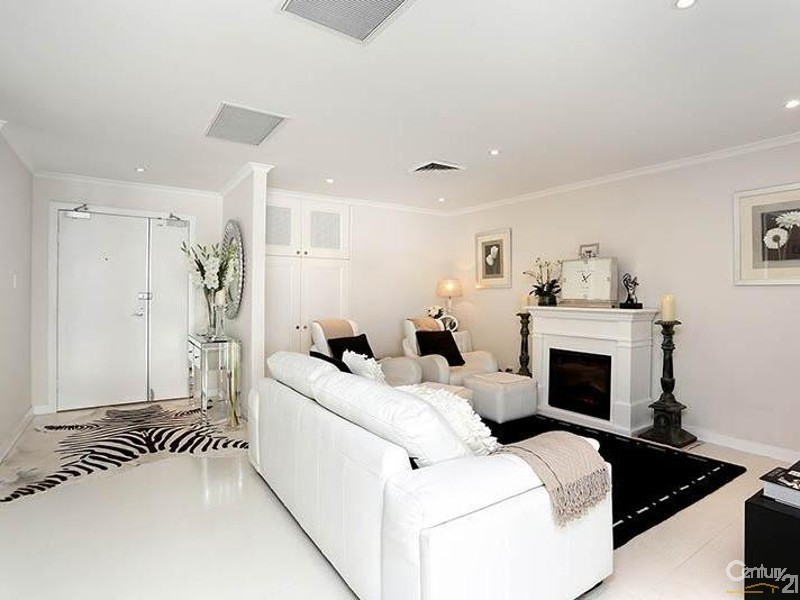 23/3 Wulumay Close, Rozelle NSW 2039