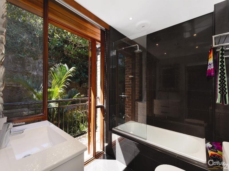 7 Hosking Street, Balmain East NSW 2041