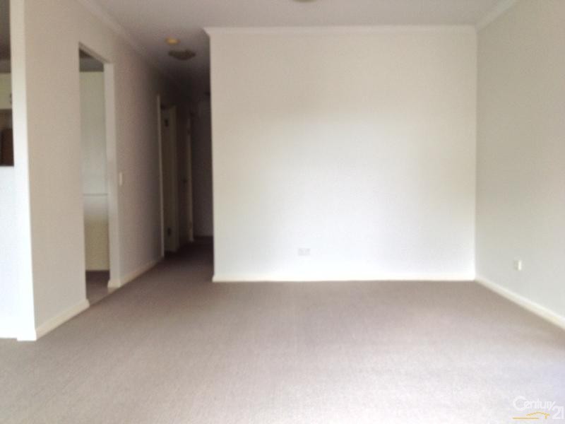 1/6 Yara Ave, Rozelle NSW 2039