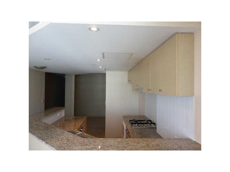 17/2A  Help Street, Chatswood NSW 2067