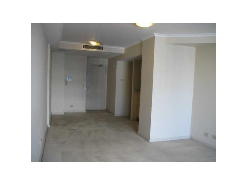 11/2A  Help Street, Chatswood NSW 2067