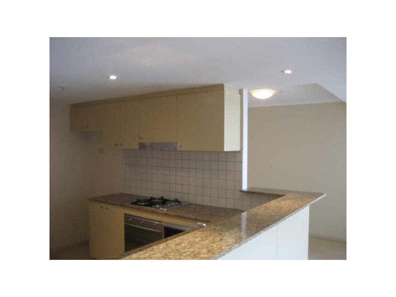 15/2A  Help Street, Chatswood NSW 2067