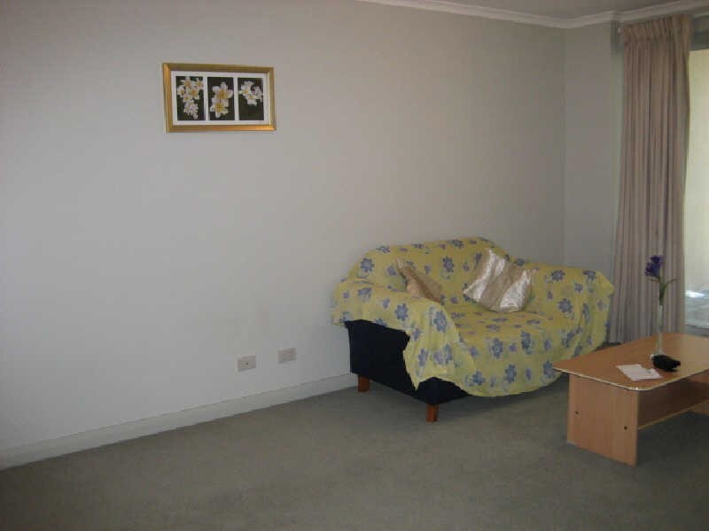 8/2A  Help Street, Chatswood NSW 2067