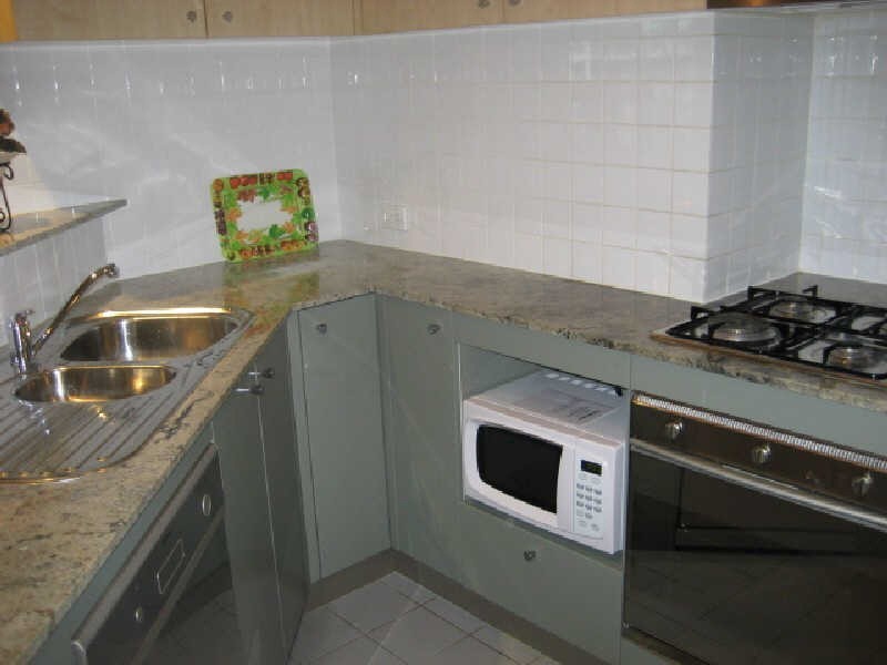 8/2A  Help Street, Chatswood NSW 2067