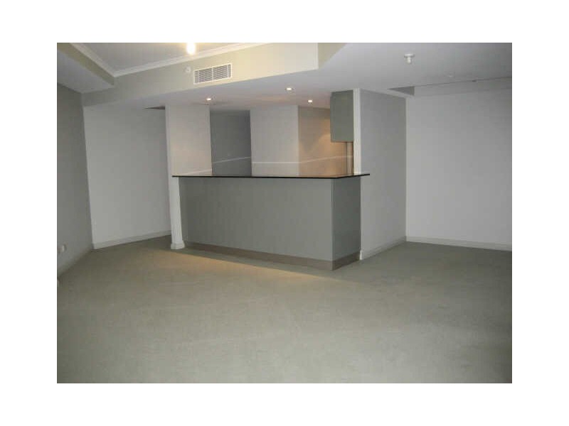 22/2A  Help Street, Chatswood NSW 2067