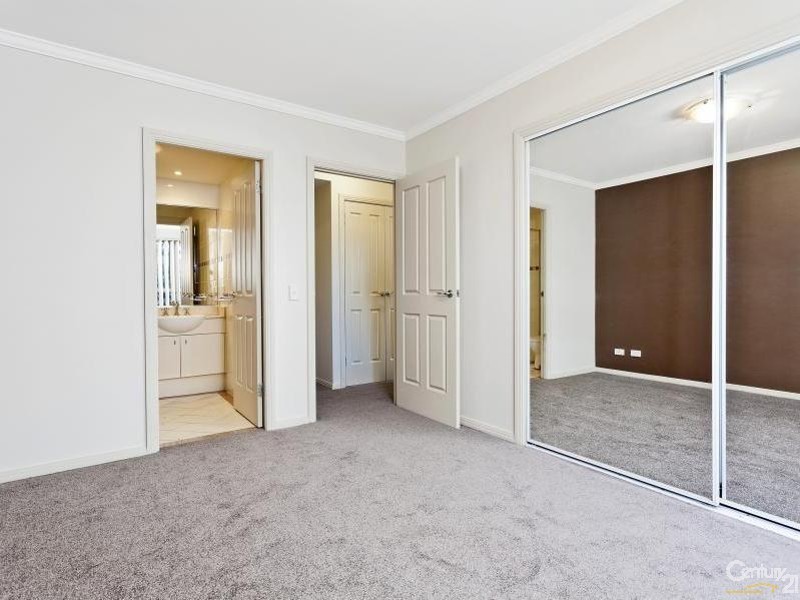 6 Yara Avenue, Rozelle NSW 2039
