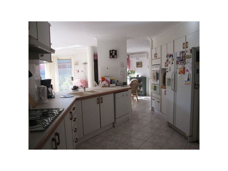 18 Reef Way, Blue Haven NSW 2262