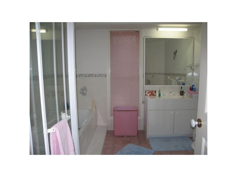18 Reef Way, Blue Haven NSW 2262