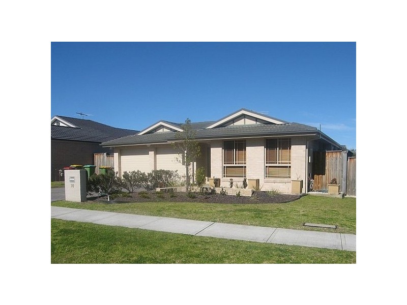 10 Dunlop Road, Blue Haven NSW 2262