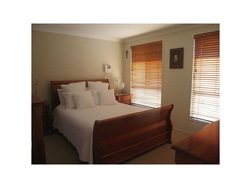 10 Dunlop Road, Blue Haven NSW 2262
