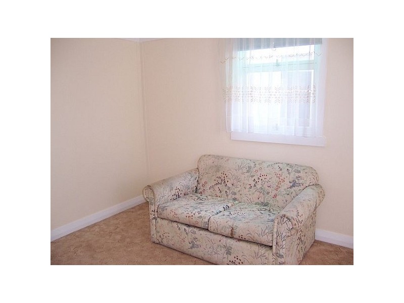 1 Oakland Avenue, Wyongah NSW 2259