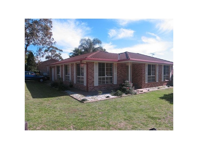 8 Wongala Avenue, Blue Haven NSW 2262