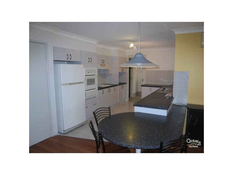 5 Clydebank Street, Lake Haven NSW 2263