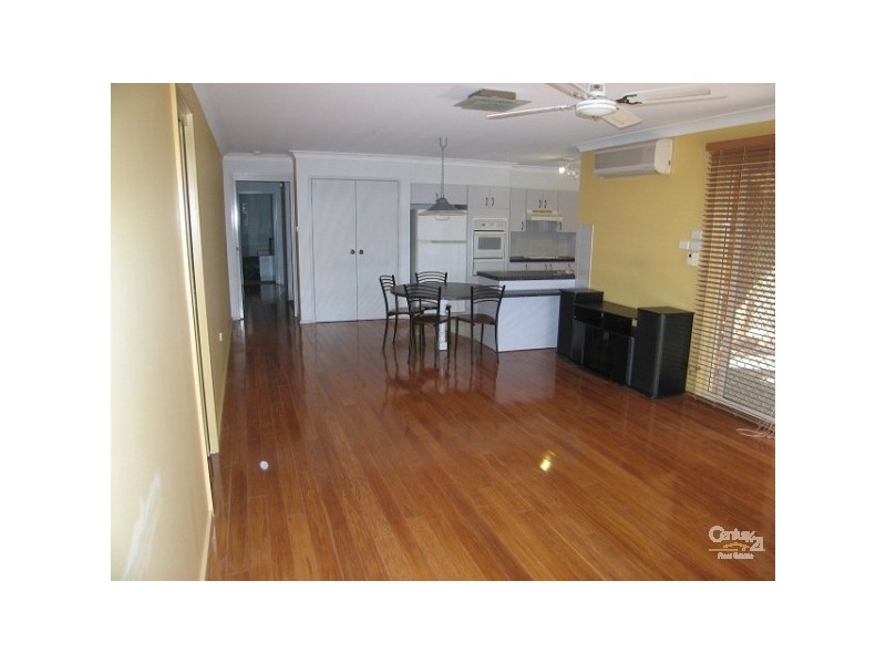 5 Clydebank Street, Lake Haven NSW 2263