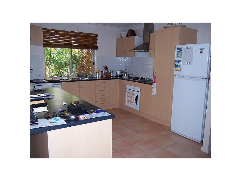 18 Roma Place, Woongarrah NSW 2259