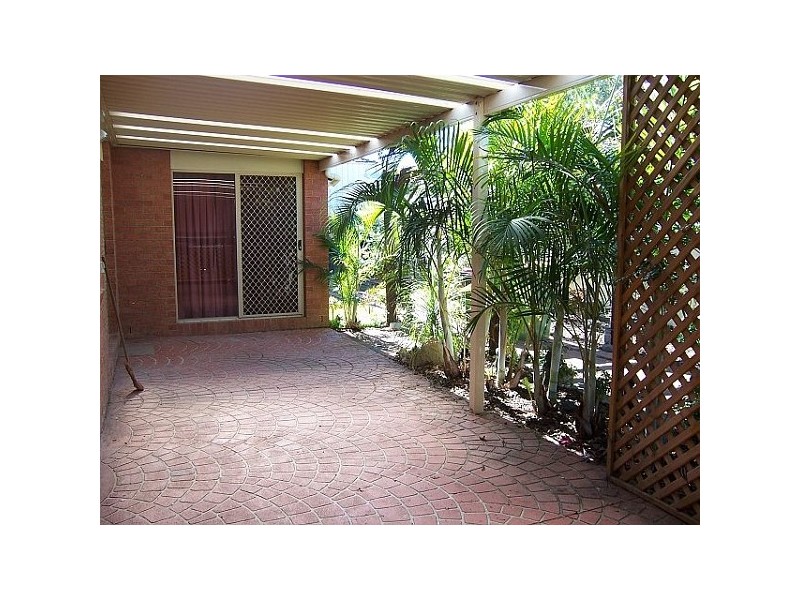 18 Roma Place, Woongarrah NSW 2259