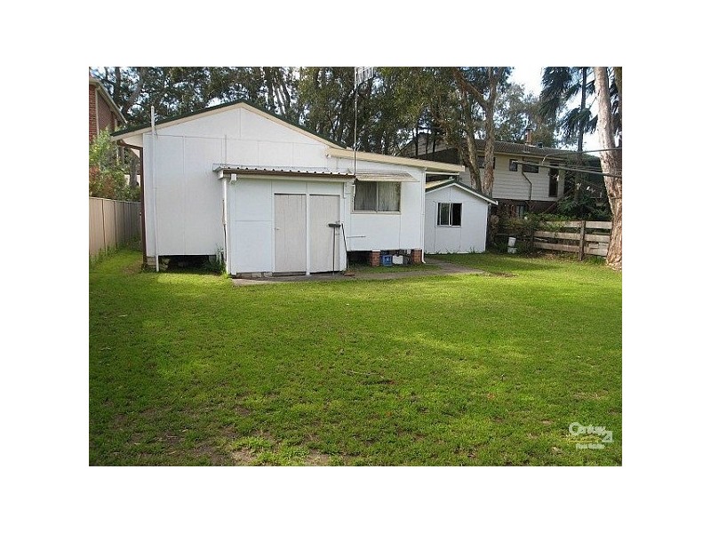 18 Emu Drive, San Remo NSW 2262