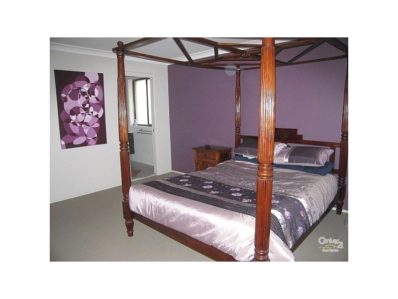 35 Mebbin Circuit, Woongarrah NSW 2259