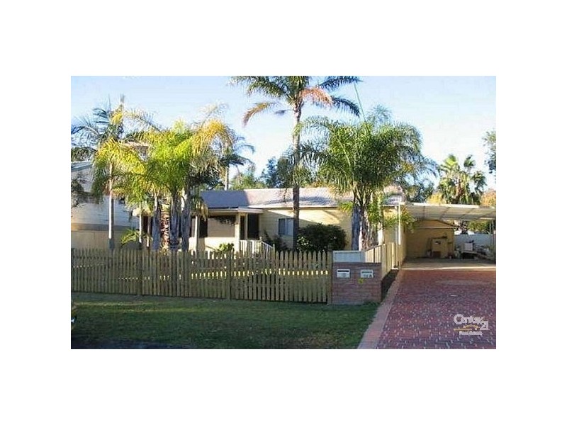 19 Cadonia Road, Tuggerawong NSW 2259