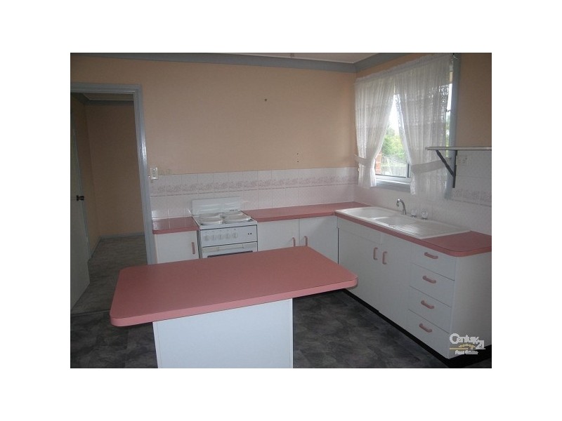 8 Alisa Close, Lake Haven NSW 2263