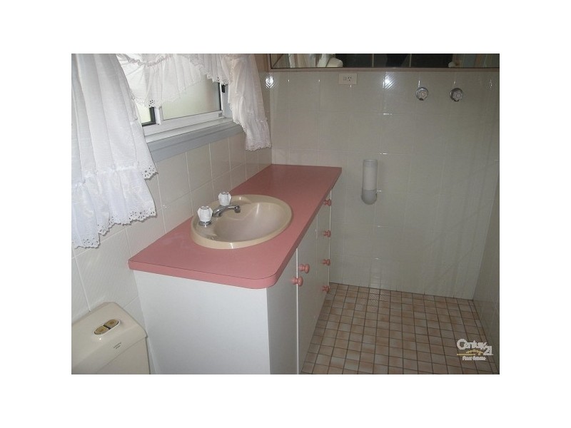 8 Alisa Close, Lake Haven NSW 2263