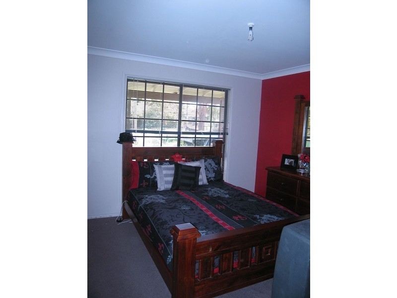 Mannering Park NSW 2259