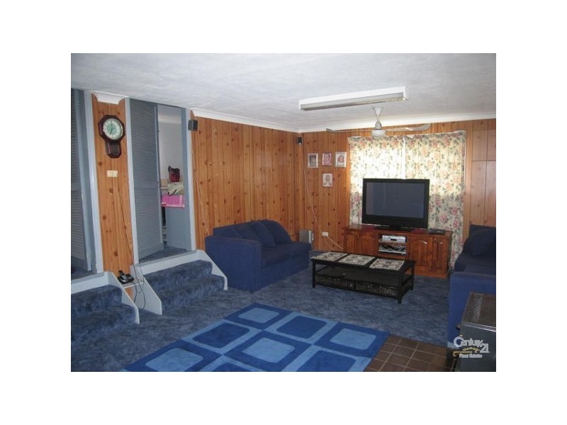 Wadalba NSW 2259
