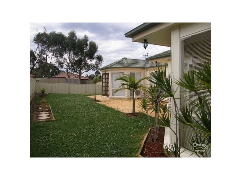 18 Lemon Gum Circuit, Blue Haven NSW 2262