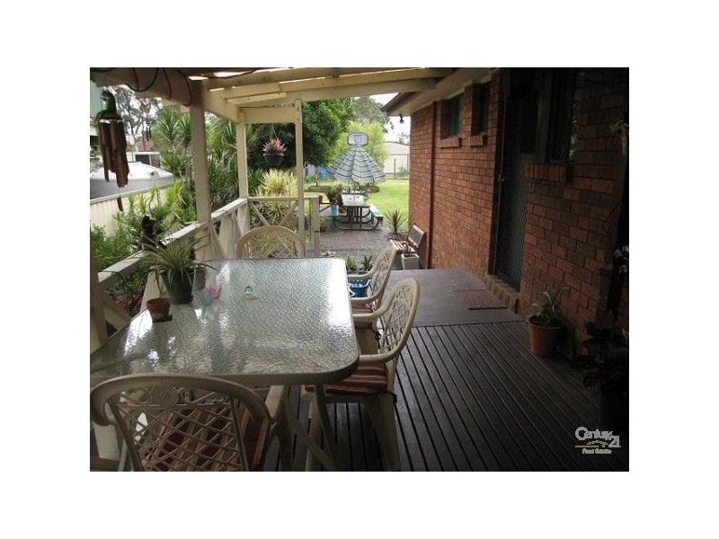 120 Birdwood Drive, Blue Haven NSW 2262