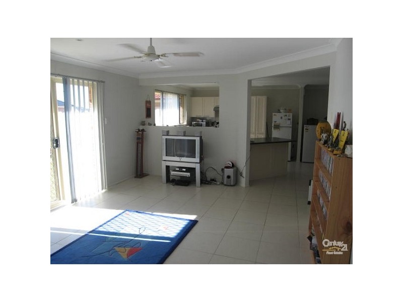 23 Winward Crescent, Gwandalan NSW 2259