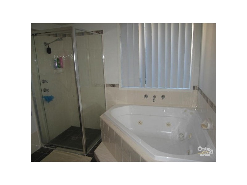 23 Winward Crescent, Gwandalan NSW 2259