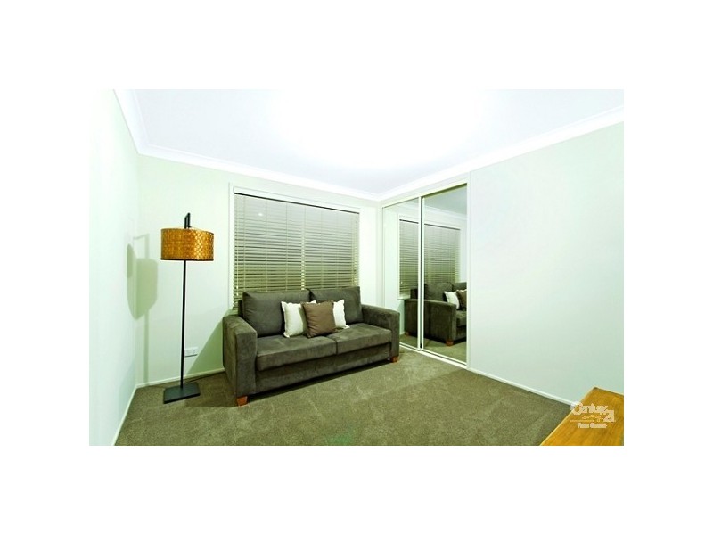 28 Ridgewood Drive, Woongarrah NSW 2259