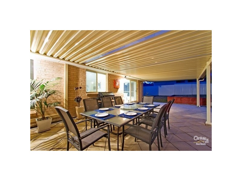 28 Ridgewood Drive, Woongarrah NSW 2259