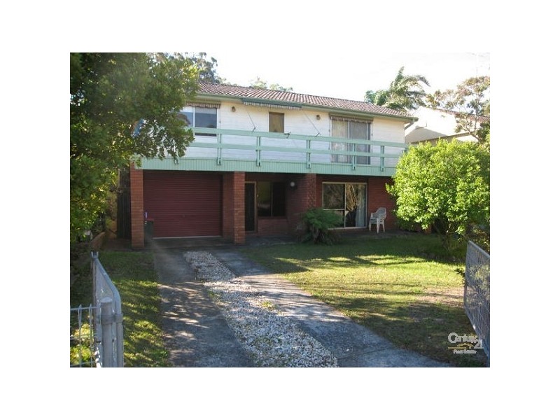 7 Tingira Avenue, Charmhaven NSW 2263