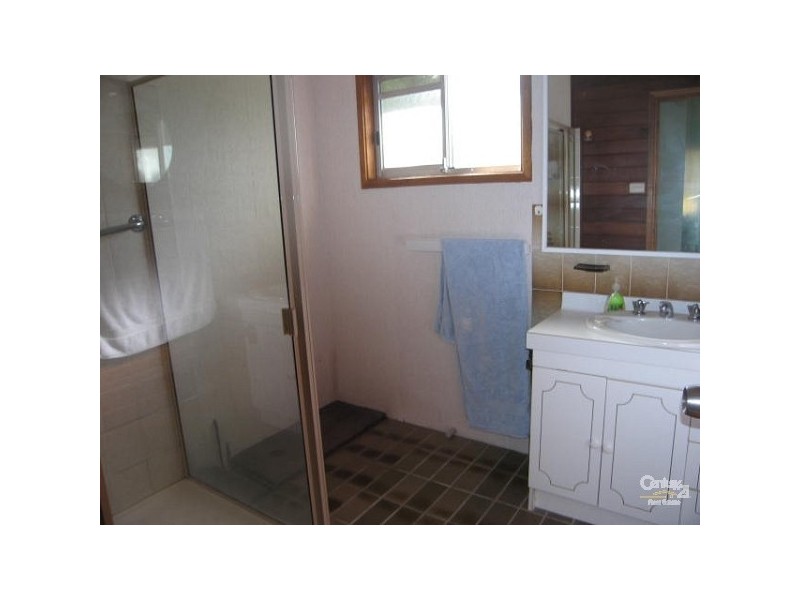 7 Tingira Avenue, Charmhaven NSW 2263