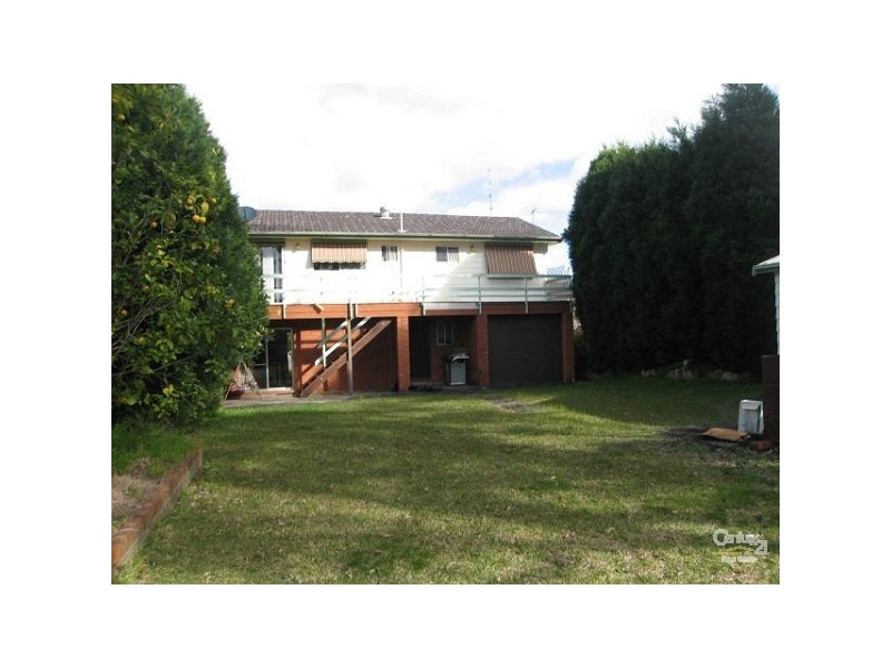 7 Tingira Avenue, Charmhaven NSW 2263