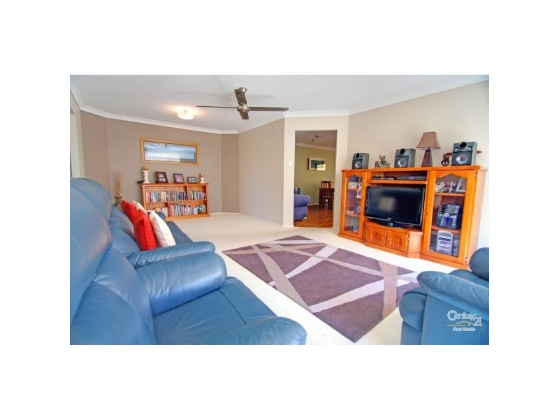 24 Mawarra Street, Gwandalan NSW 2259
