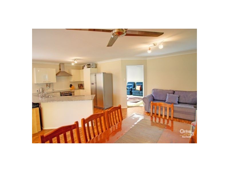 24 Mawarra Street, Gwandalan NSW 2259