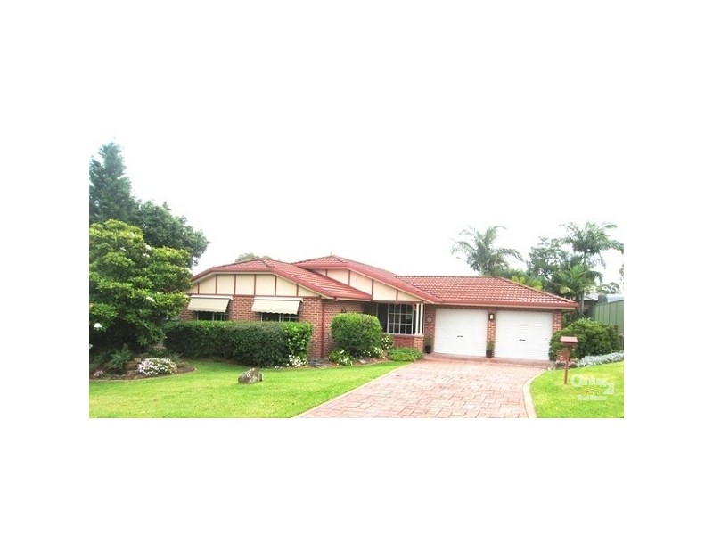 6 Reef Way, Blue Haven NSW 2262