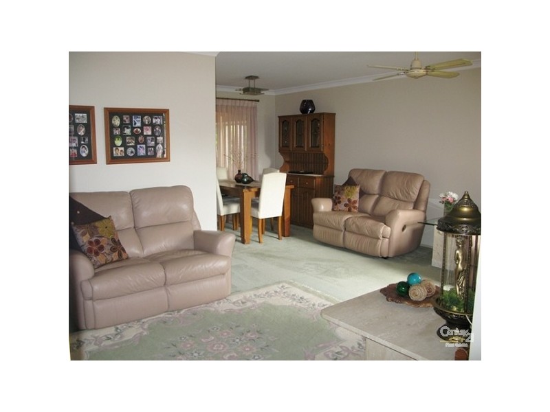 6 Reef Way, Blue Haven NSW 2262