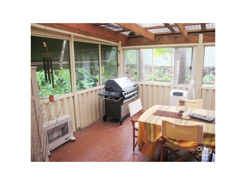 6 Reef Way, Blue Haven NSW 2262