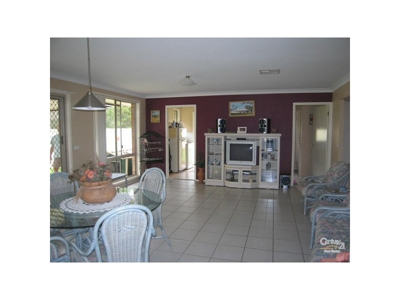 12 Water Hen Close, Blue Haven NSW 2262