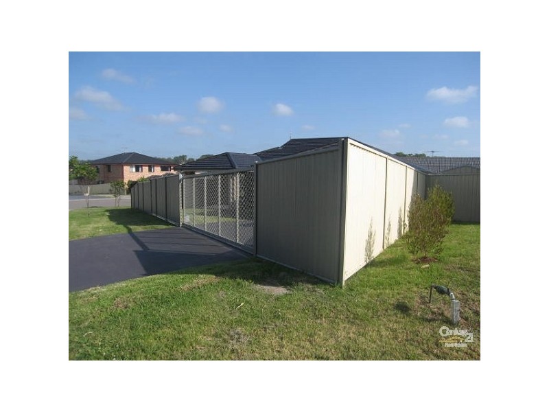 16 Ryan Close, Woongarrah NSW 2259