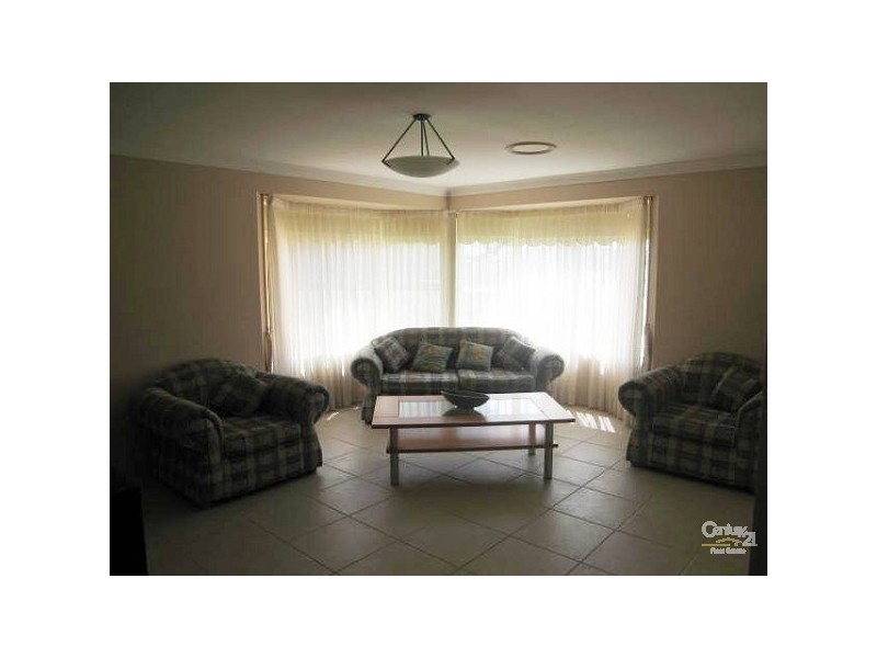 12 Piper Drive, Hamlyn Terrace NSW 2259