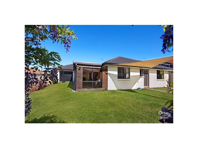 Woongarrah NSW 2259