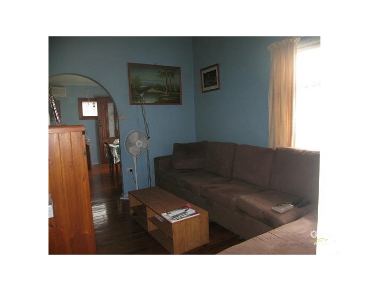 10 Parkside Drive, Charmhaven NSW 2263