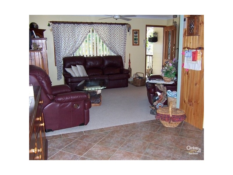 82 Birdwood Avenue, Blue Haven NSW 2262